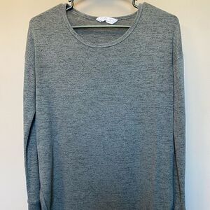 Women’s Soft Heather Top with Thumb Holes